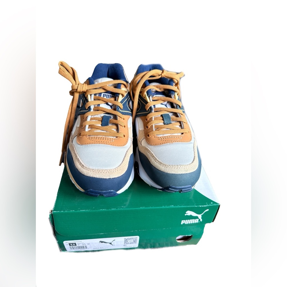 NIB Puma Women’s R698 IL - Picture 7 of 10